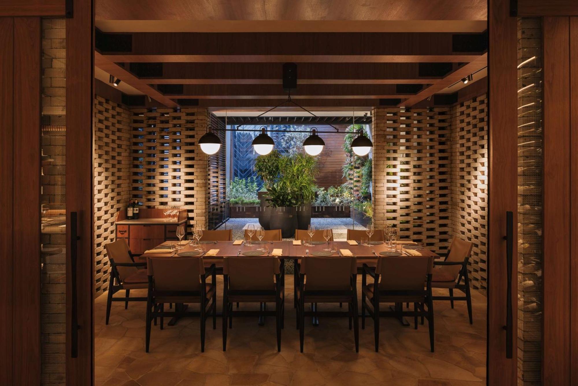 Hilton Singapore Orchard Eksteriør bilde Private dining room at the restaurant